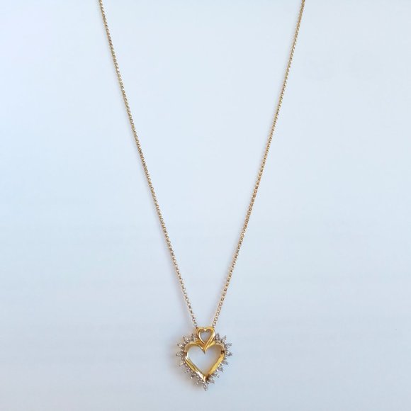 (SOLD) 14K Yellow Gold Heart Shaped x17 Diamond Pendant Necklace - Picture 4 of 13